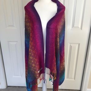 SALE 2/$20🛍Pashmina Beautiful Colored Scarf/wraps